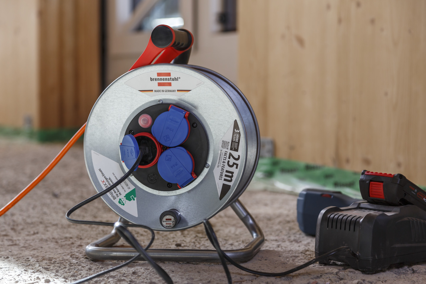 Köp Brennenstuhl Garant G IP44 Garden Cable Reel 38 2m AT-N05V3V3-F 3G1.5