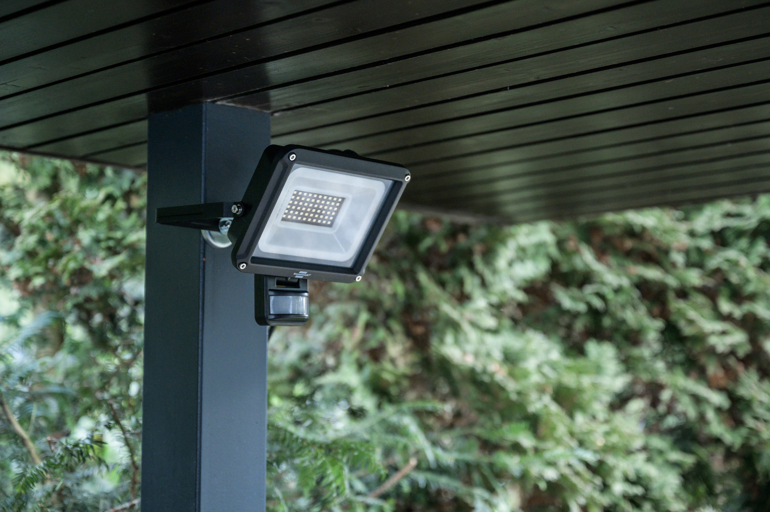 30w led floodlight with motion detector outlet
