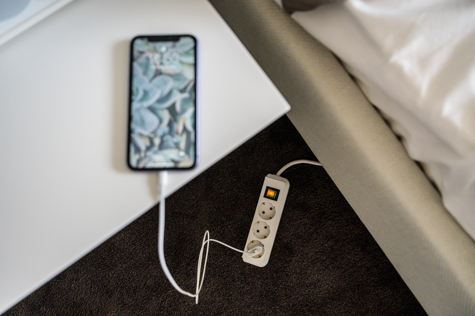 EcoLine extension lead with switch 3way white 1,5m H05VVF 3G1,5