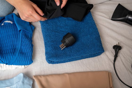 Reisestecker Schutzkontakt => USA - Anwendungsbild