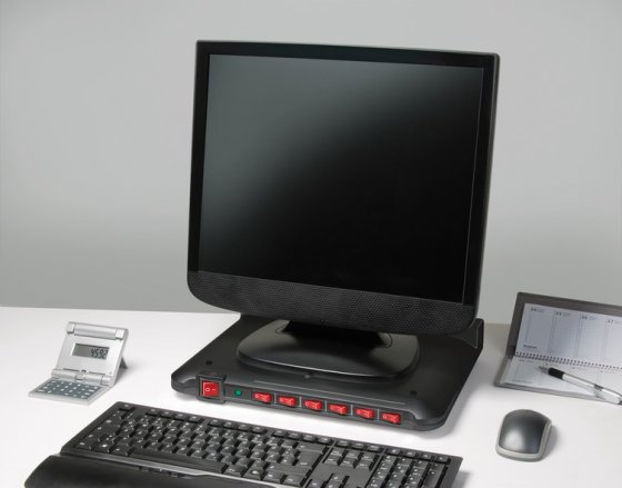 Power Manager PMA 19.500A Überspannungsschutz 6-fach 2m H05VV-F 3G1,5 - Anwendungsbild