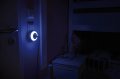 LED-Nachtlicht Color NL 09 RCD mit Dämmerungssensor und Steckdose 9 LED 6lm 3 Farben - Anwendungsbild