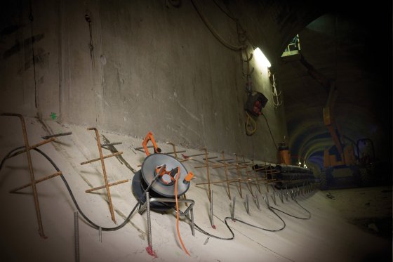 professionalLINE SteelCore Kabeltrommel IP44 25m orange AT-N07V3V3-F 3G1,5 - Anwendungsbild