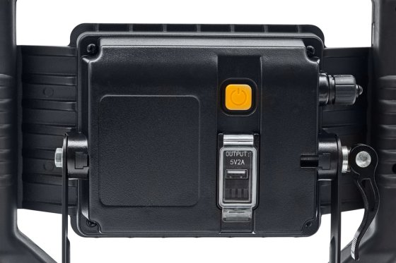 Mobiler Hybrid LED-Strahler DARGO IP65, 4900lm, 50W, 5m H05RN-F 2x1,0, Hybrid, Powerbank - Produktansicht