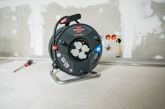 Garant V2 Kabeltrommel 40m H05VV-F 3G1,5 - Anwendungsbild