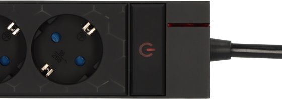 Gaming Steckdosenleiste GSL 05 5-fach mit 2 USB-Ladebuchsen 1,5m H05VV-F3G1.5 - Produktansicht