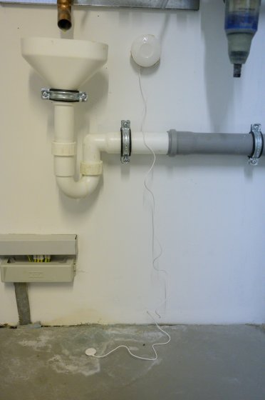 brennenstuhl&reg;Connect Zigbee Wassermelder WM CZ 01 - Anwendungsbild