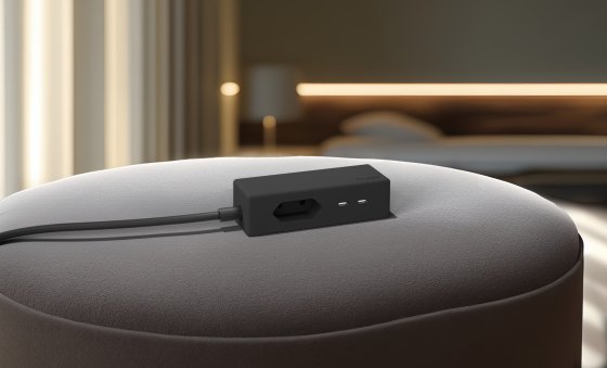 hugo! TRAVEL Steckdosenleiste mit USB C 20W PD und Euro Steckdose, deep black - Anwendungsbild