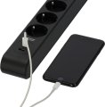 &Uuml;berspannungsschutz-Steckdosenleiste 6-fach 13.500 A mit 1x USB C PD 20W, 1x USB A 20W, 2m H05VV-F 3G1,5 schwarz - Produktansicht