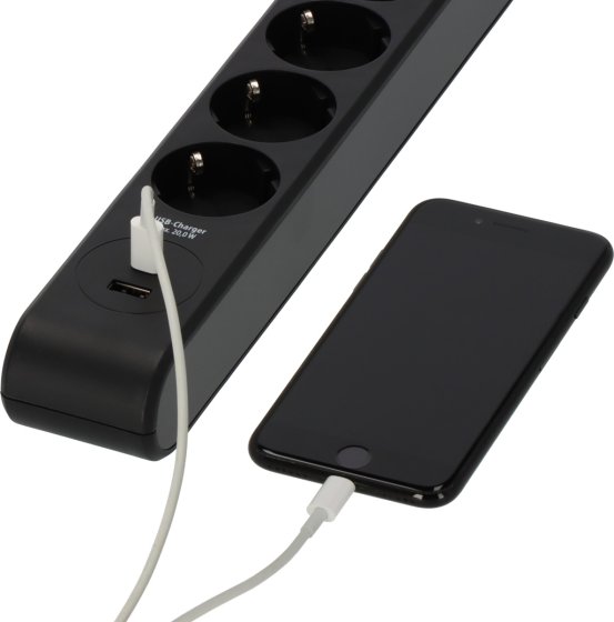 Überspannungsschutz-Steckdosenleiste 6-fach 13.500 A mit 1x USB C PD 20W, 1x USB A 20W, 2m H05VV-F 3G1,5 schwarz/anthrazit - Produktansicht