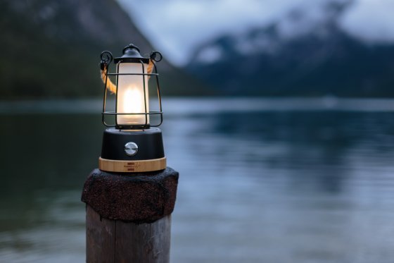 LED Akku Camping Lampe CAL 1 AC 350lm, IP44 - Anwendungsbild