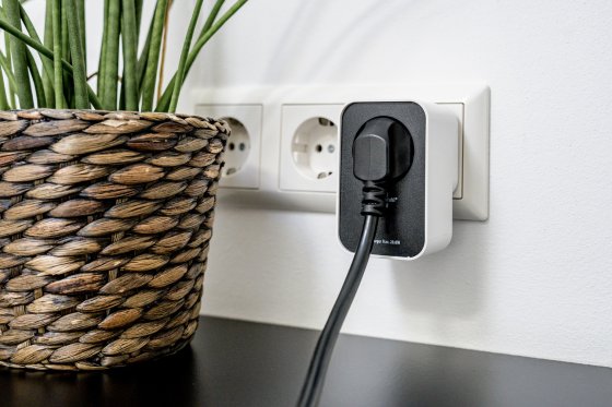 brennenstuhl&reg;Connect WiFi Steckdosenadapter WA 3600 PD01, 2x USB C, wei&szlig;/schwarz - Anwendungsbild