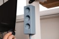 hugo! MAGNETIC Steckdosenleiste 3-fach mit magnetischer Unterseite, ice blue - Anwendungsbild