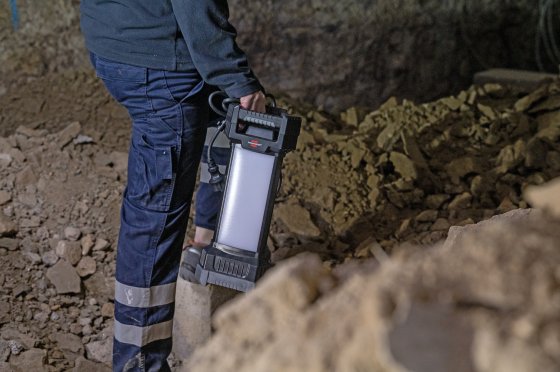 360&deg; LED Baustrahler RL 4000 N, 4500lm, IP65 - Anwendungsbild